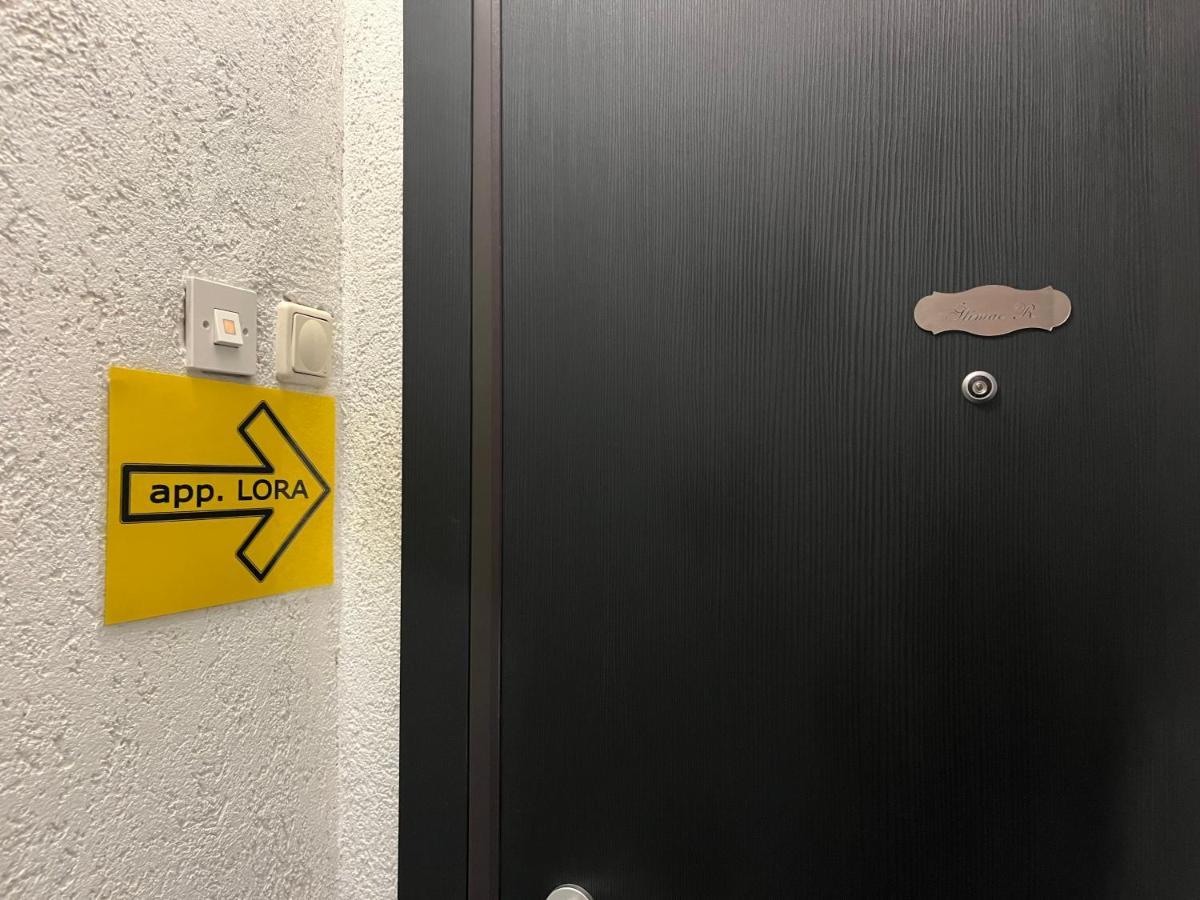 Ferienwohnung Apartman Lora Rijeka Exterior foto