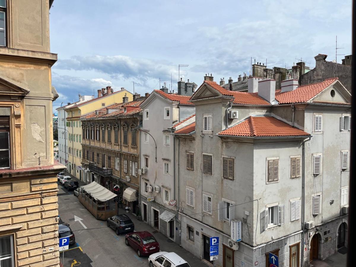Ferienwohnung Apartman Lora Rijeka Exterior foto